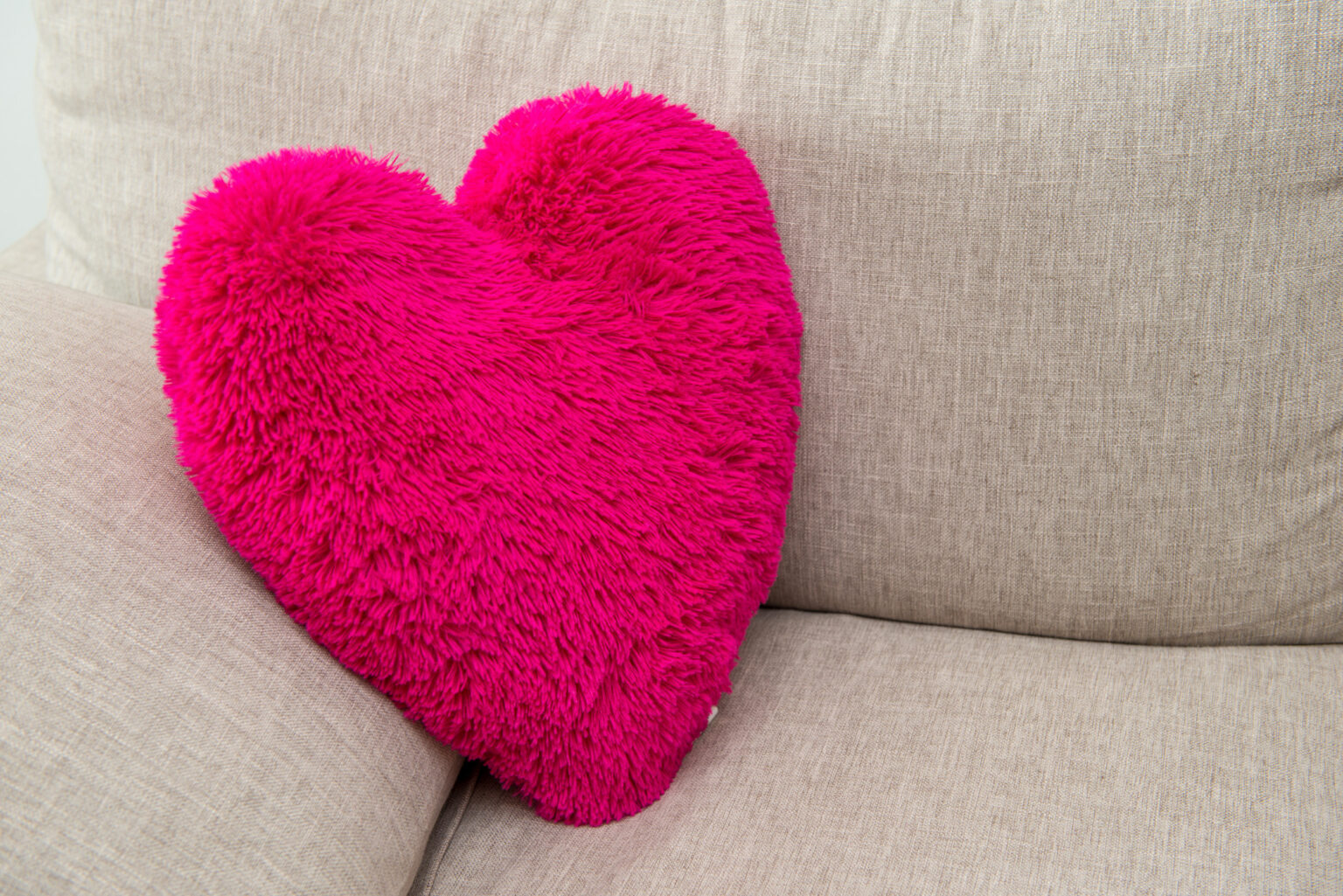 How to Make Buyers Love Your Home This Valentine’s