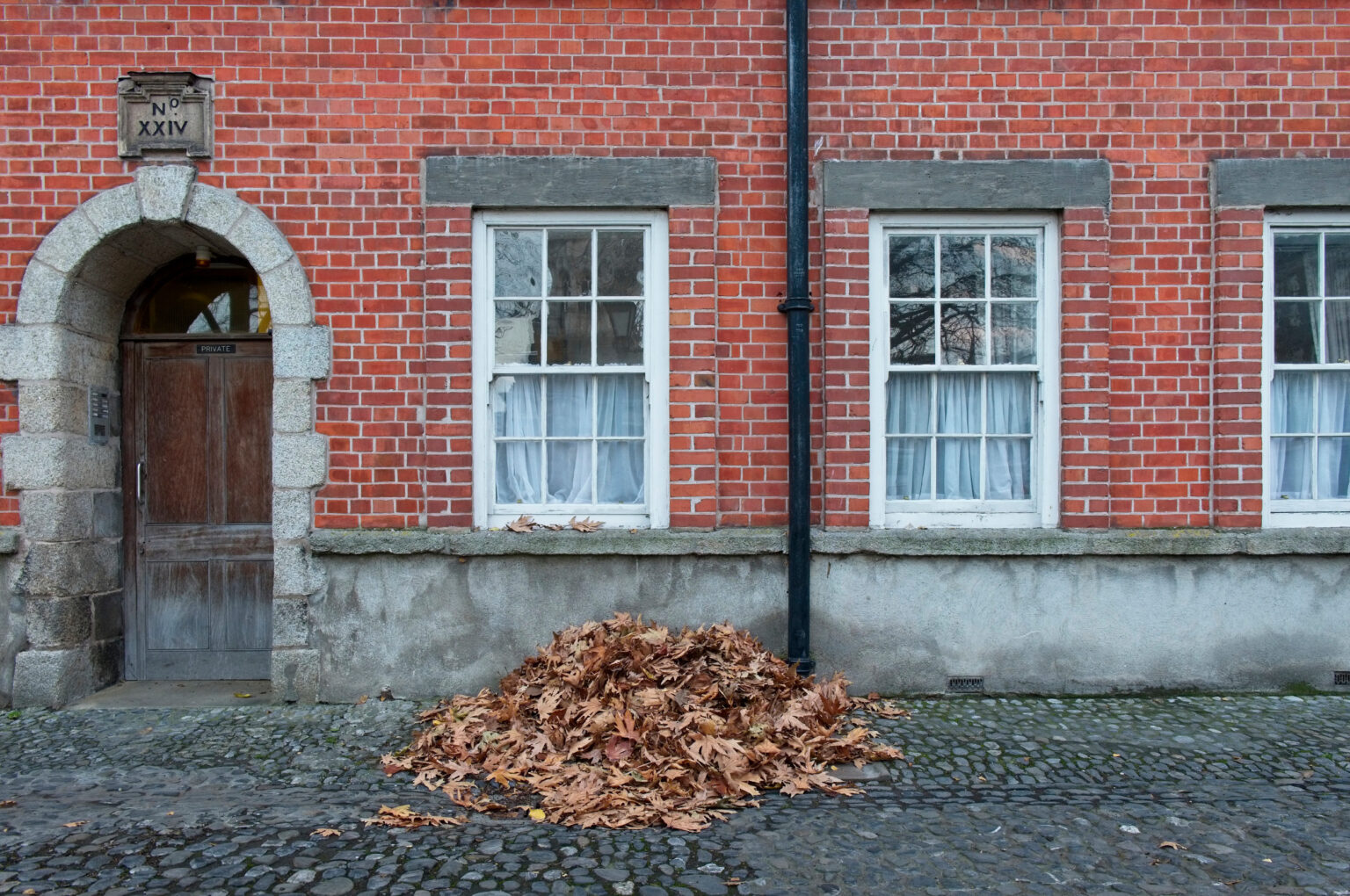 Is It Worth Buying a Renovation Property in Tower Hamlets?