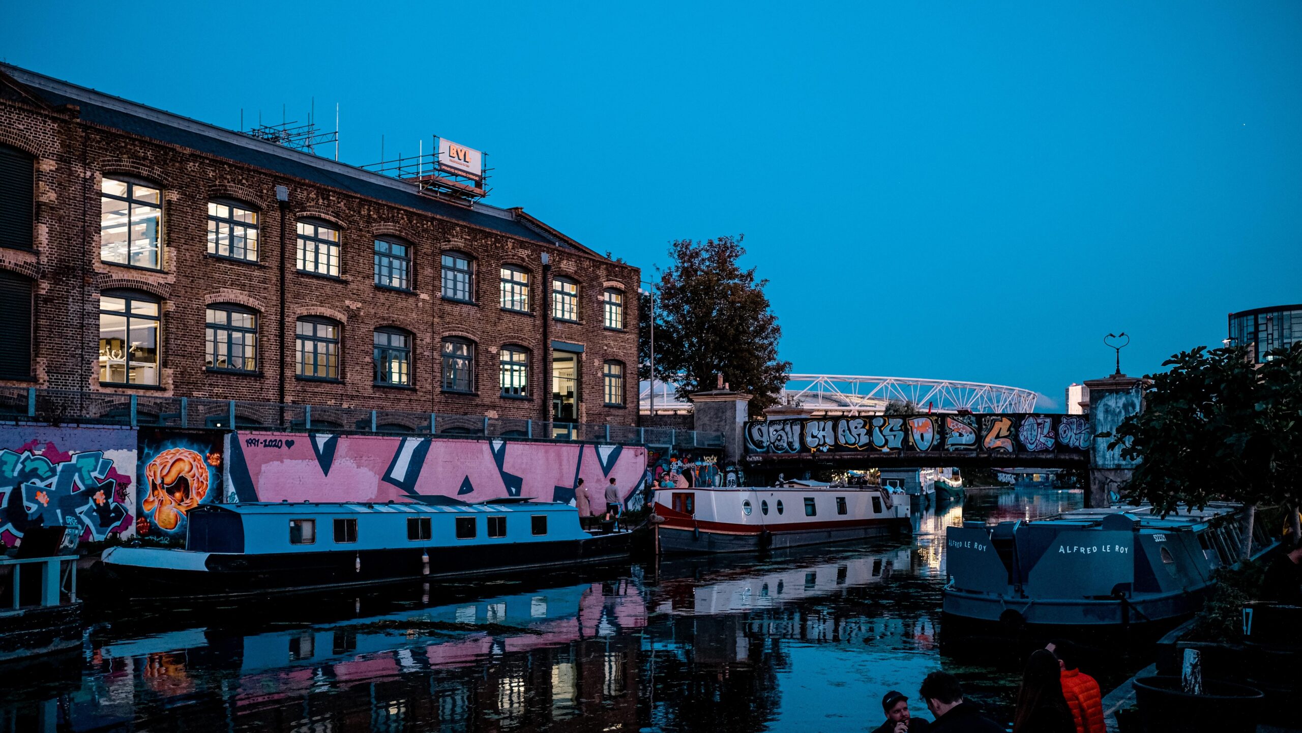 Boats along the London river