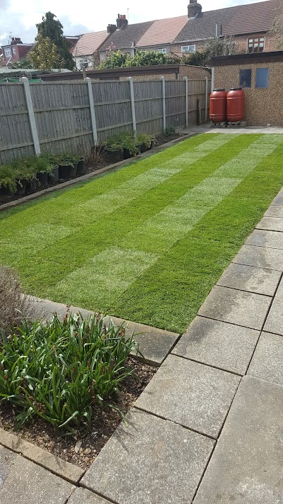 Gardeners in Hornchurch