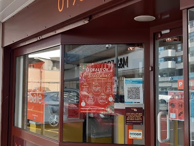 Sunbury Cross Park & Shop