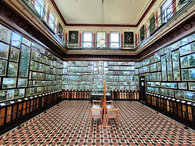 Marianne North Gallery