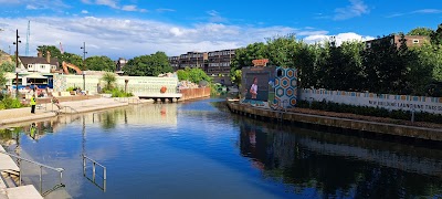 Everyman on the Water At the Brentford Project