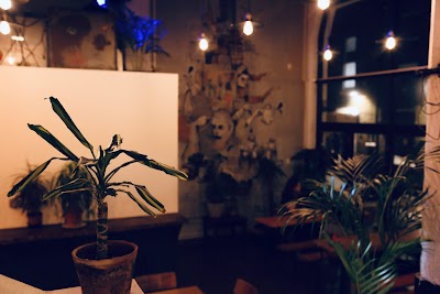 Cafe 1001
